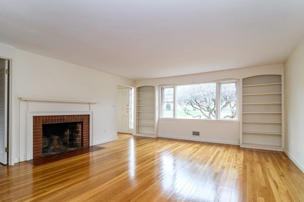 Photo of 33 York Way