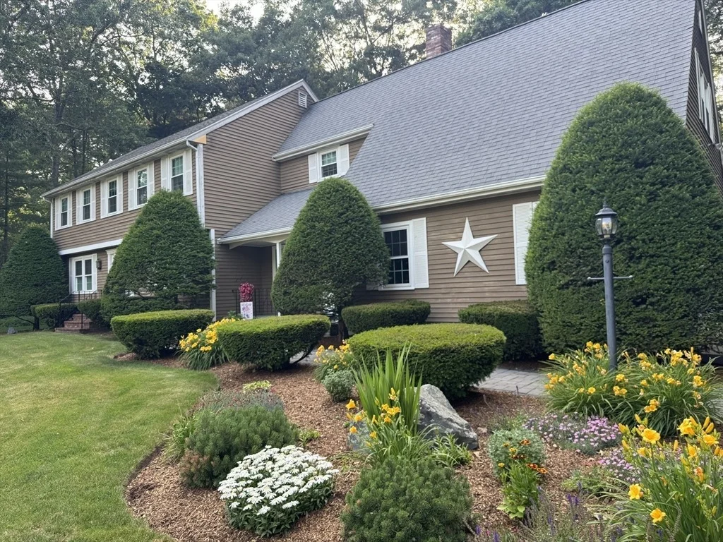 Photo of 72 Hickory Drive North