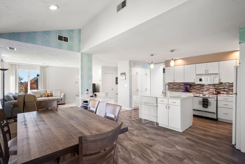 Photo of 26 Whisper Dr