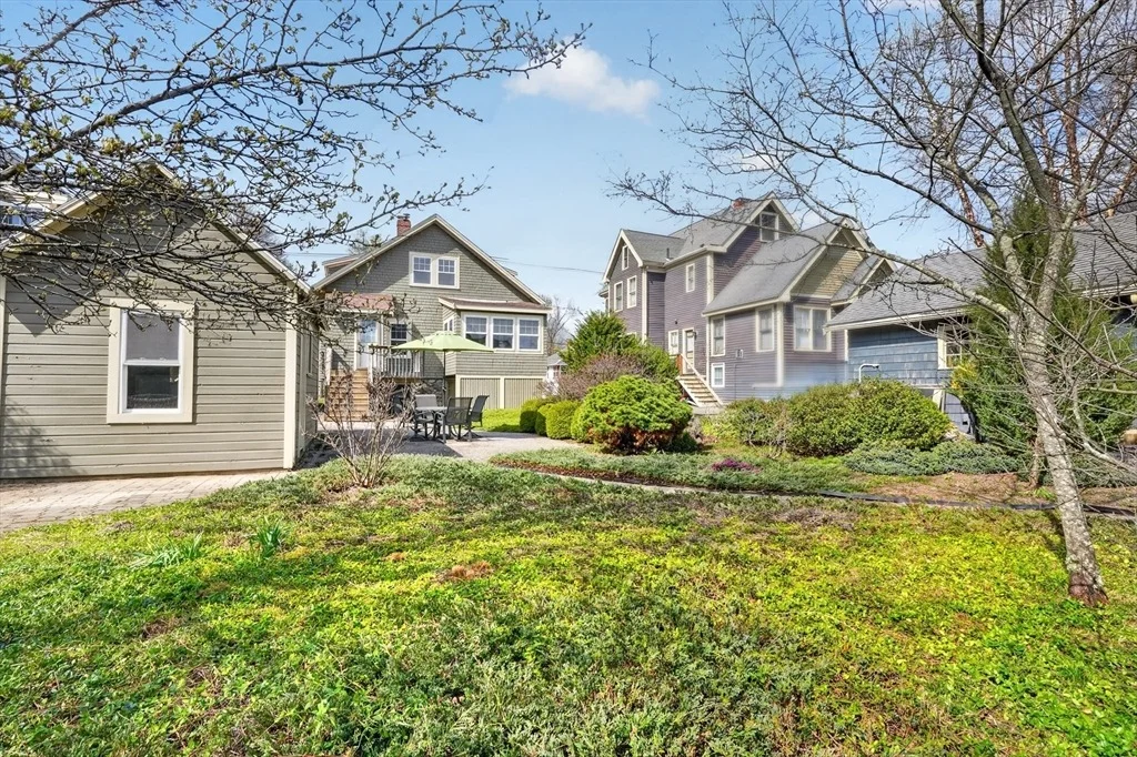 Photo of 15 Boardman Ave