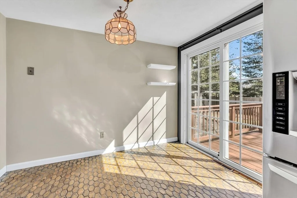 Photo of 26 Rainbow Ln