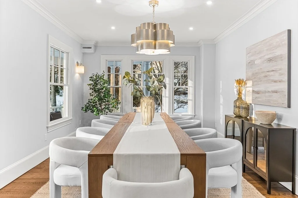 Photo of 6 Lakeview Road
