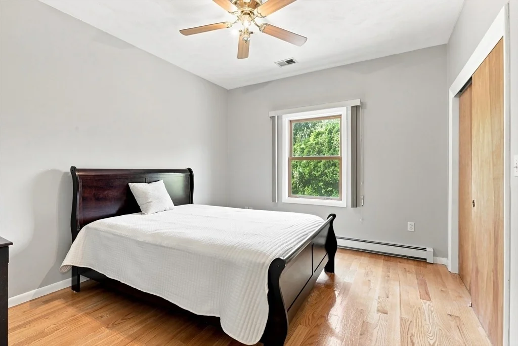 Photo of 9 Sullivan Cir