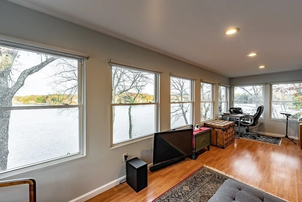 Photo of 24 Shore Rd