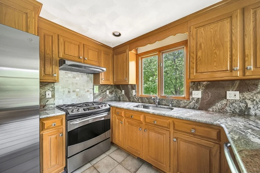 Photo of 83 Jefferson Rd