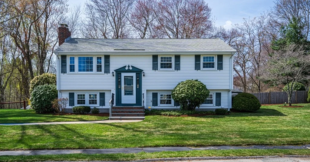 Photo of 18 Stonewall Drive
