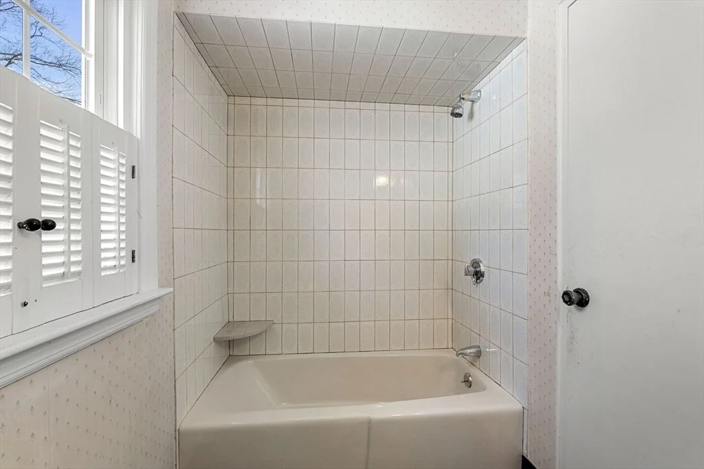 Photo of 7 Putney Ln