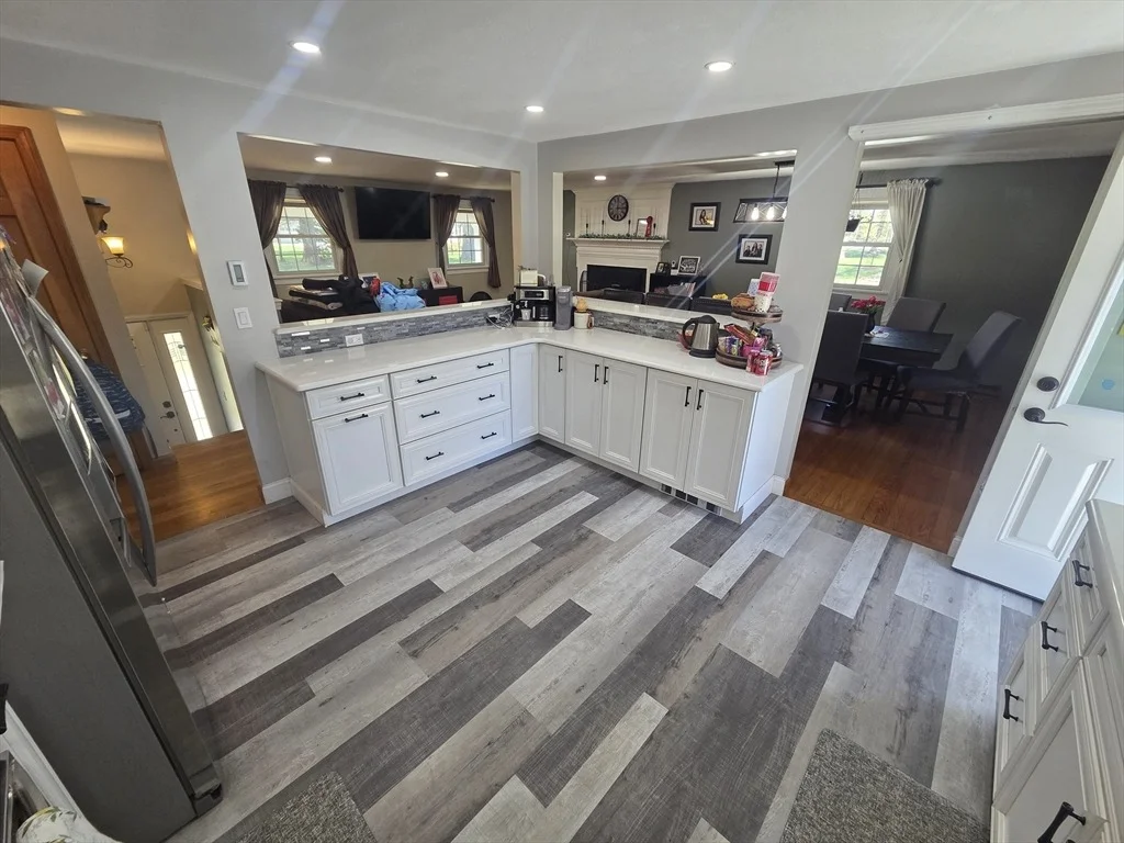 Photo of 166 Pomeroy Meadow Rd