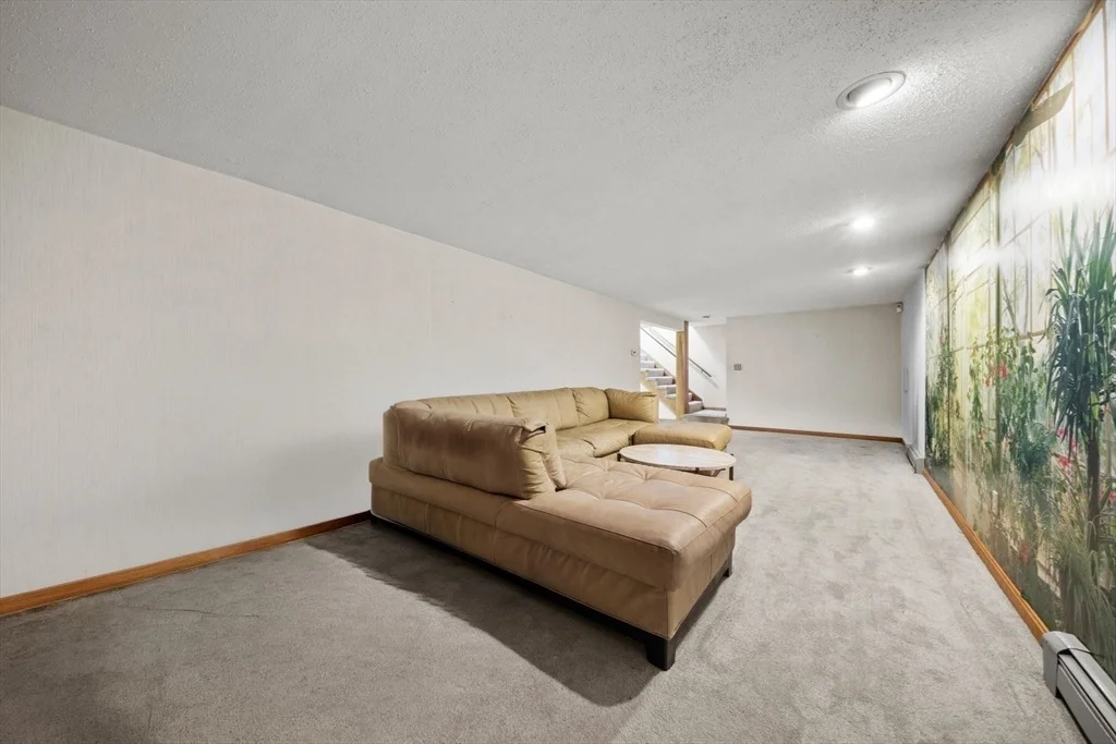 Photo of 95 Walnut Street