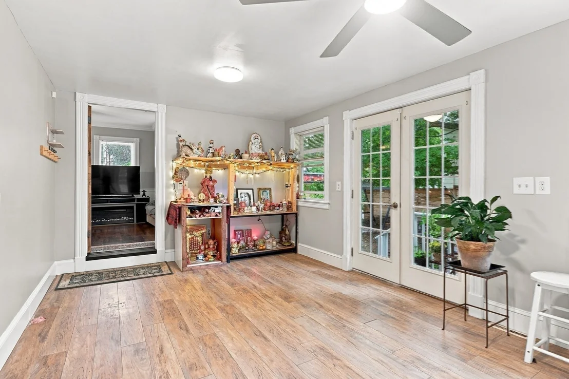 Photo of 70 Pine St