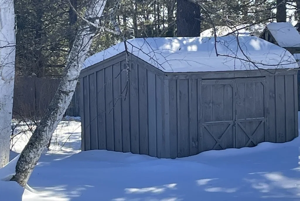 Photo of 30 Llewellyn Dr