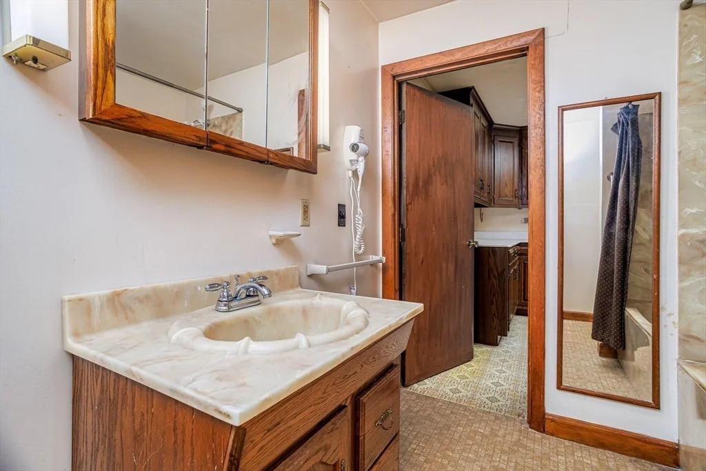 Photo of 6 Mountain View Avenue
