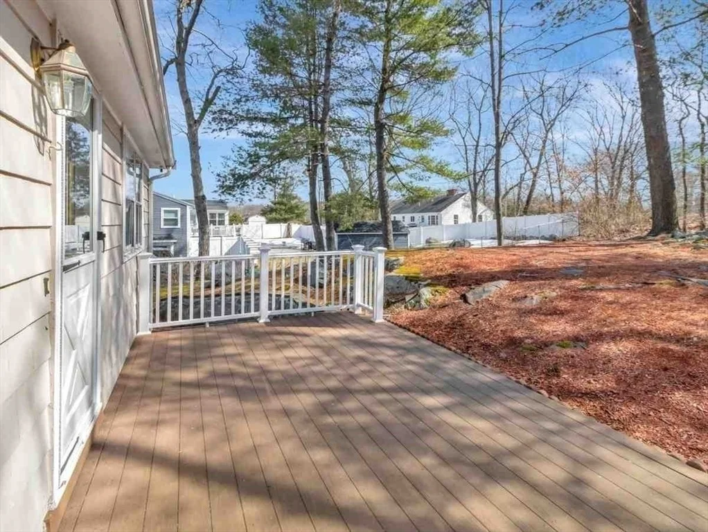 Photo of 22 Susan Dr