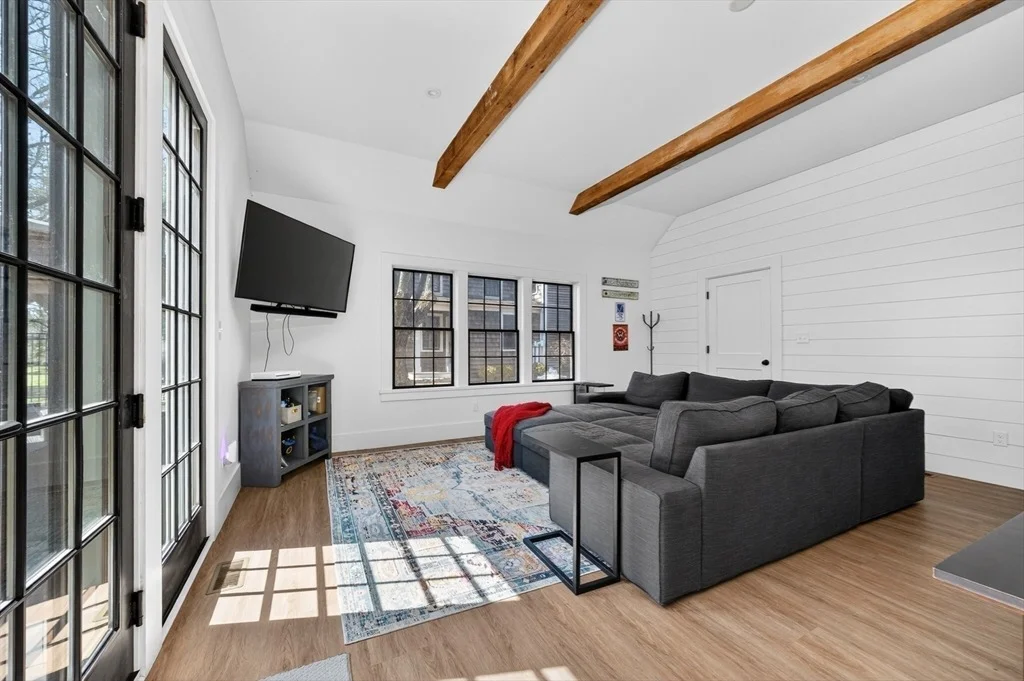 Photo of 29 Pleasant St