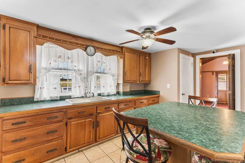 Photo of 987 Wilson Rd