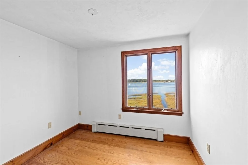 Photo of 26 Damons Point Circle