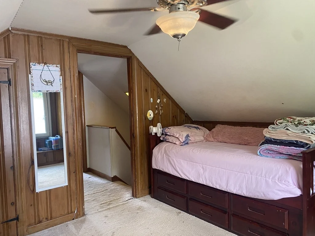 Photo of 9 Assabet