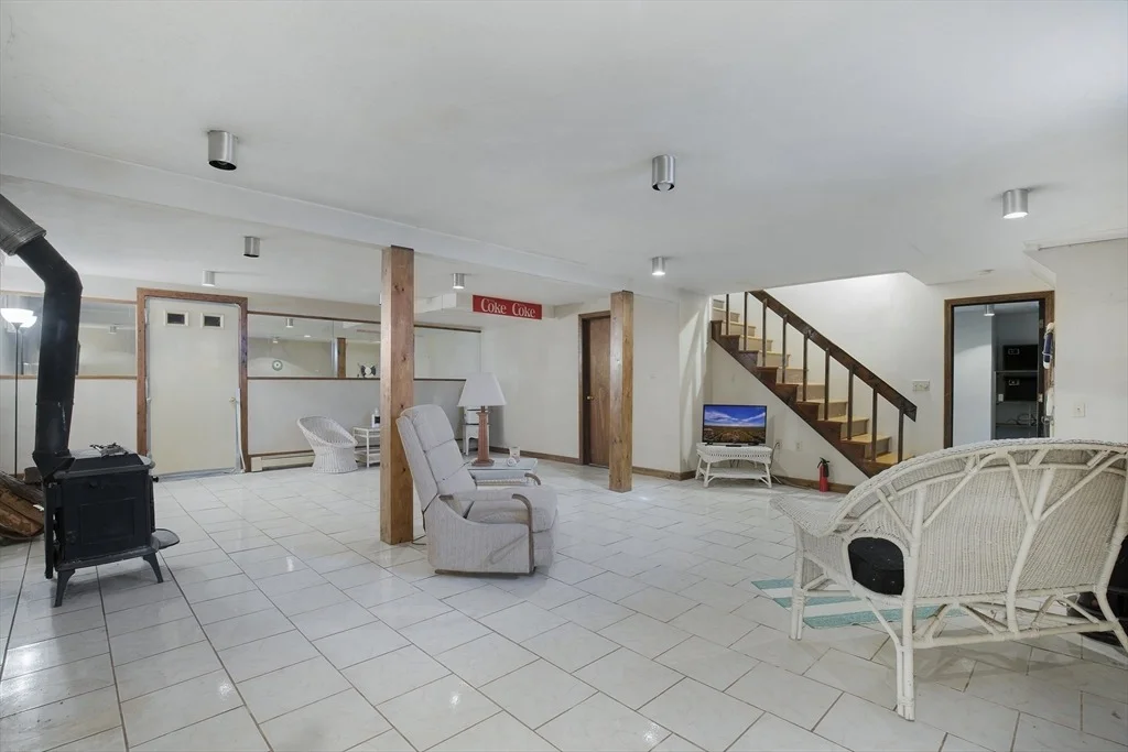 Photo of 386 Bishops Ter