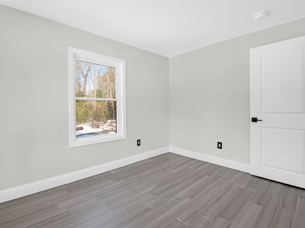 Photo of 41 Flora Rd