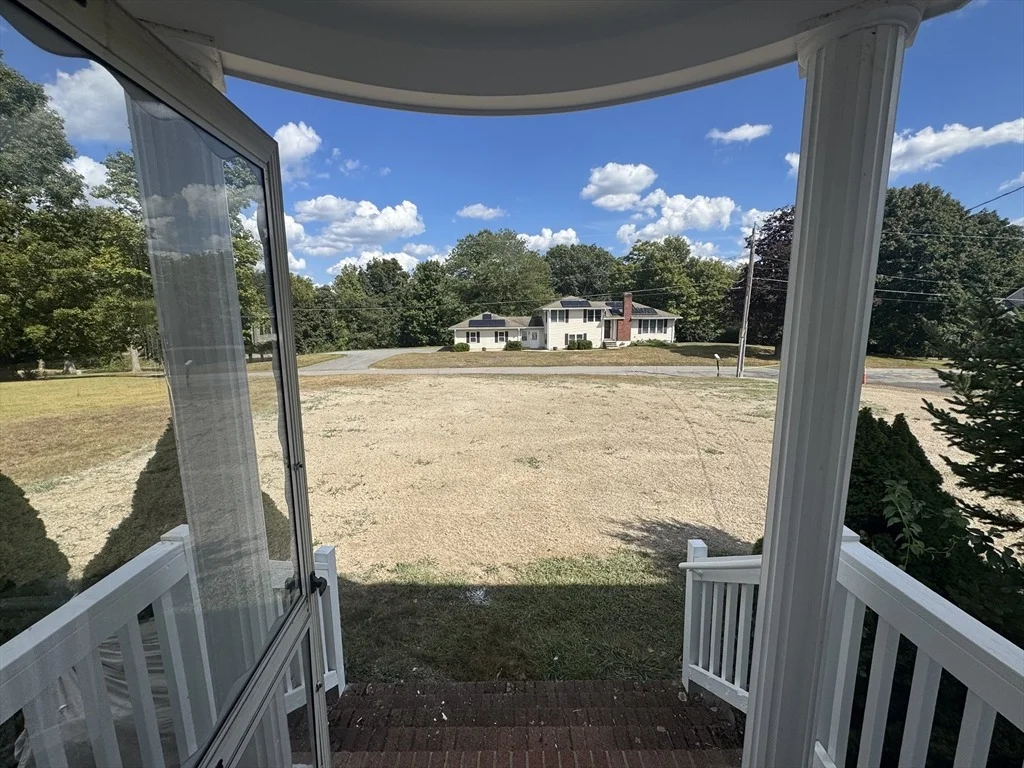 Photo of 42 Benjamin Rd