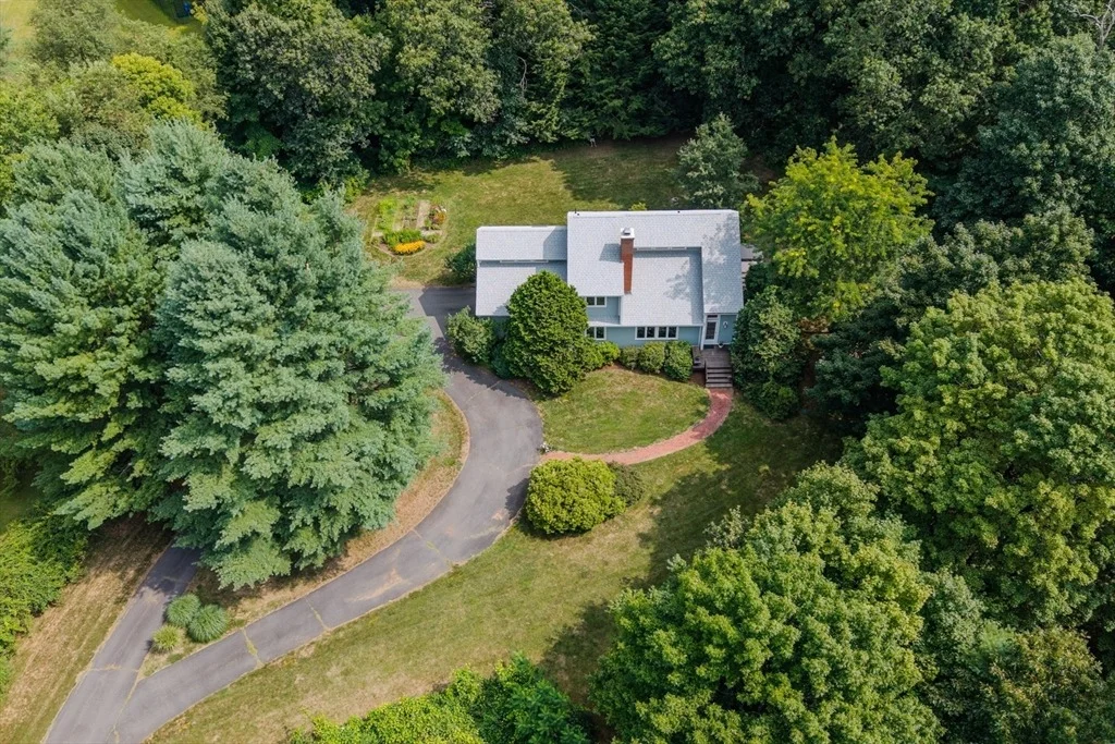 Photo of 574 Station Rd