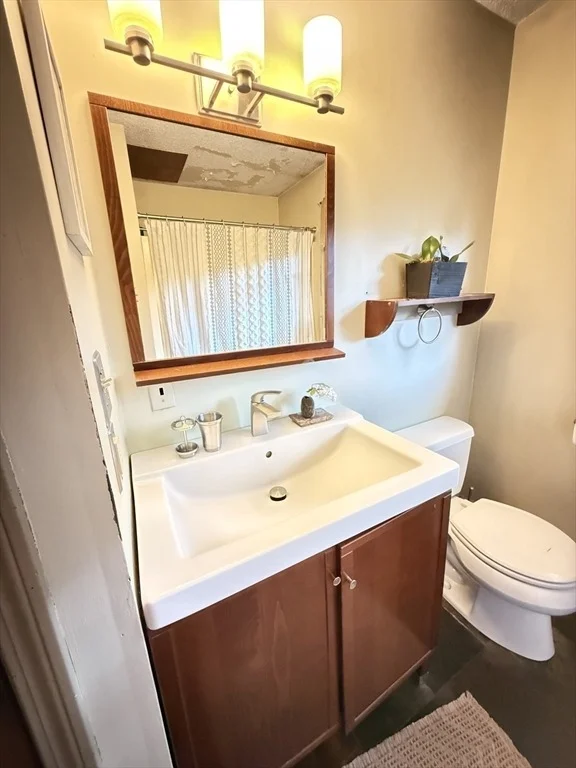Photo of 26 Horseshoe Cir