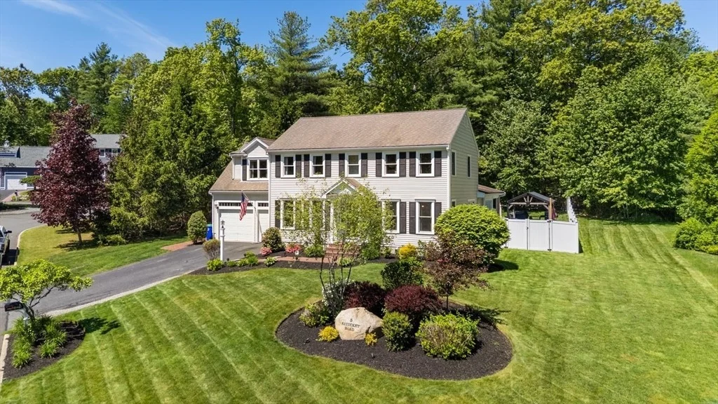 Photo of 5 Satucket Rd