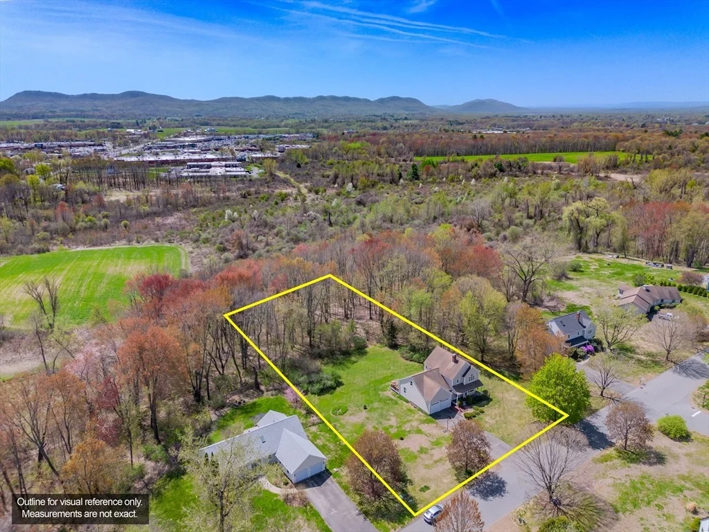 Photo of 9 High Meadow Rd