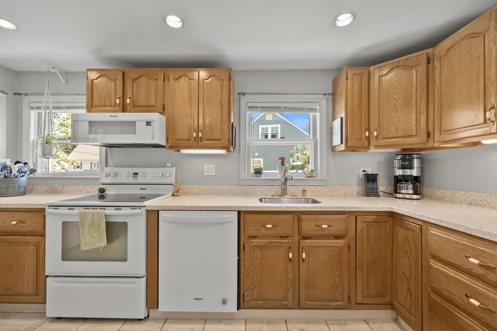 Photo of 2 Sonrel St
