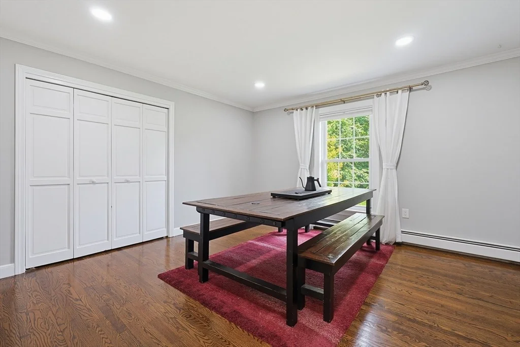 Photo of 316 W Sutton Rd