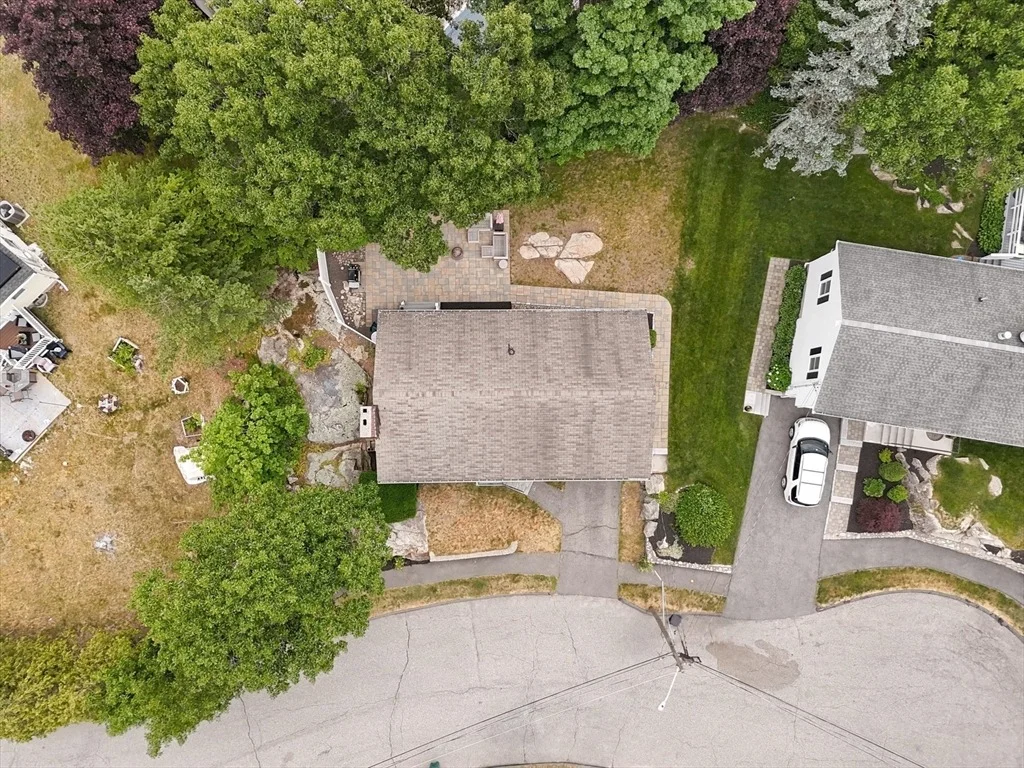 Photo of 52 Oak Ridge Circle
