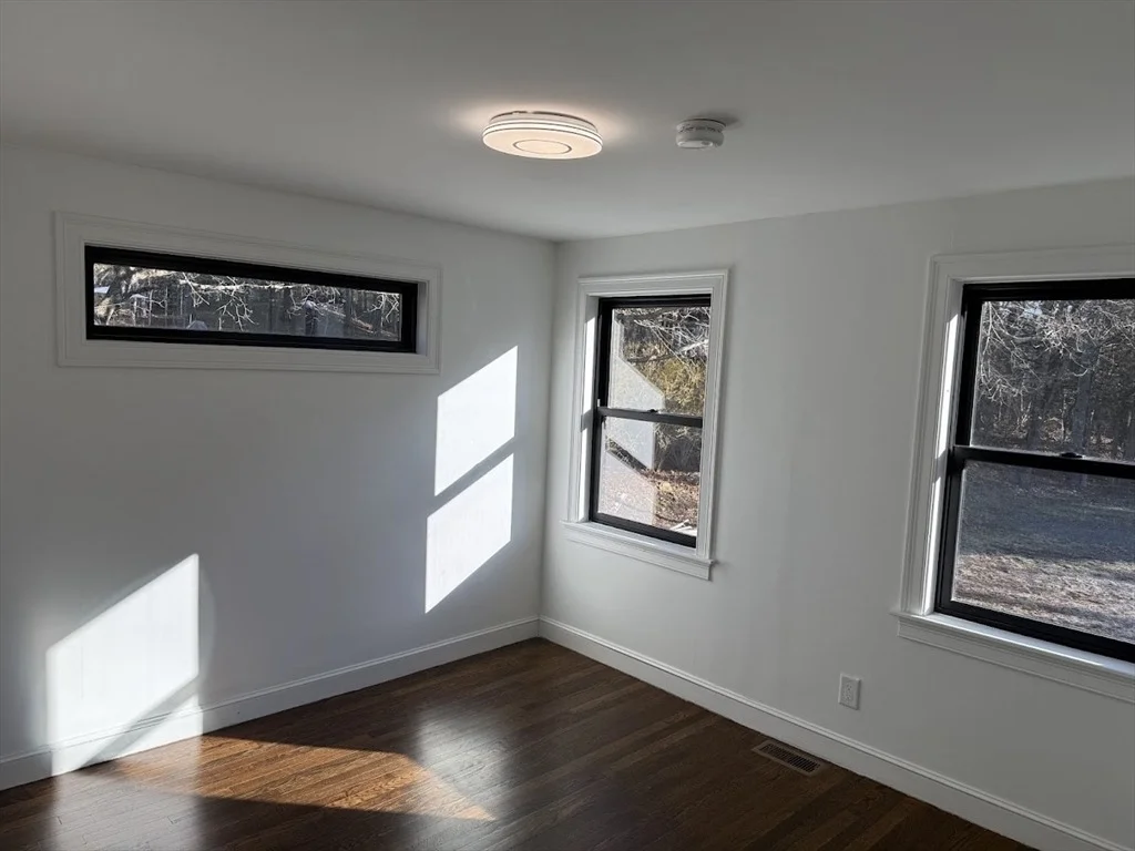Photo of 104 Spring St