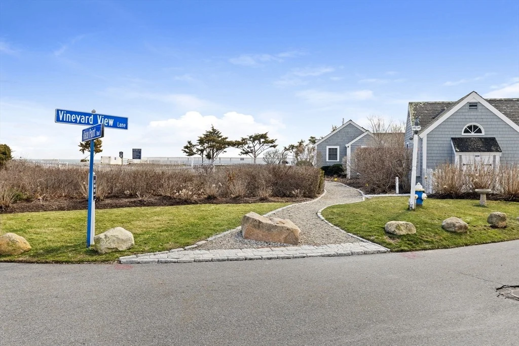 Photo of Unit 4 at 4 Hyannis Point Rd