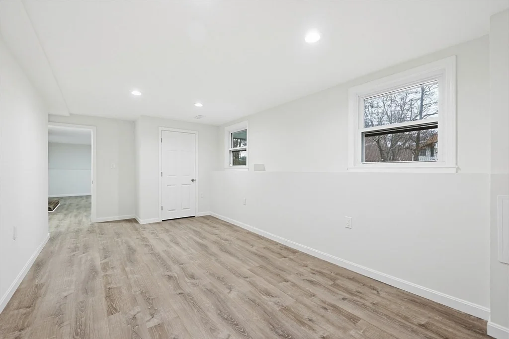 Photo of 58 Ray Ave