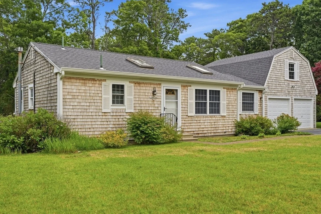 Photo of 40 Cape Cod Lane