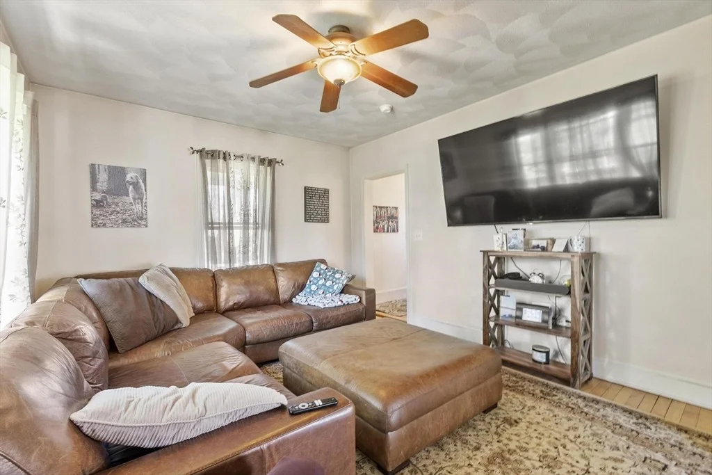 Photo of 3 Southwick Rd
