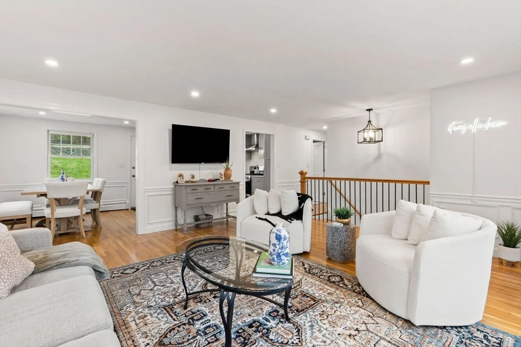 Photo of 92 Moffatt Rd