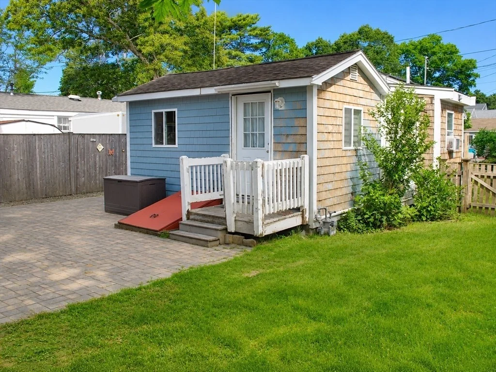 Photo of 9 Medina Dr