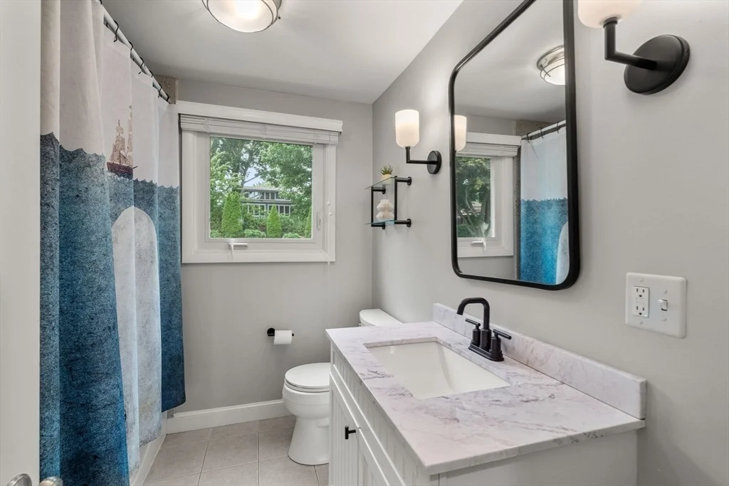 Photo of 150 Woodbine Circle
