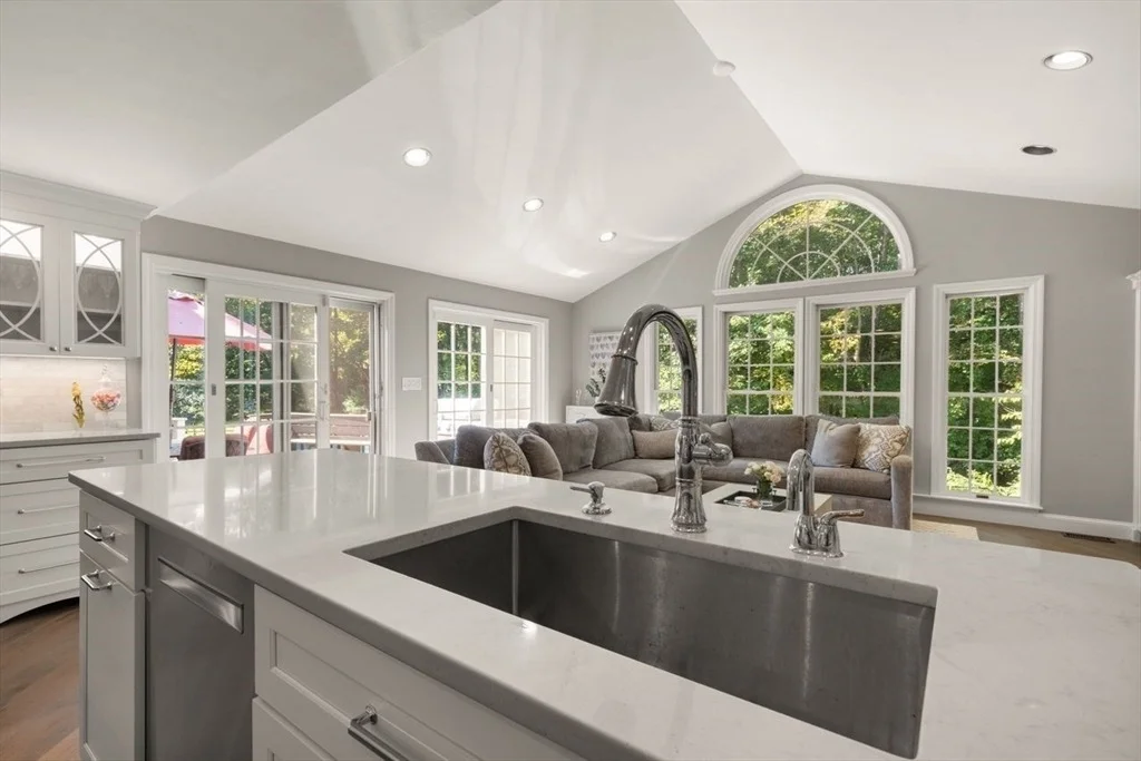 Photo of 24 Queens Cir