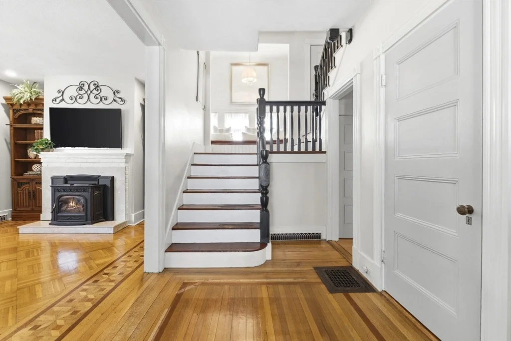 Photo of 31 Morrison Ave