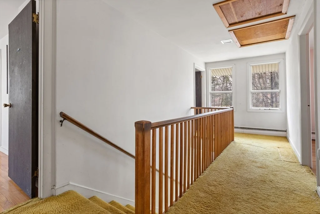 Photo of 88 Lakeview Rd