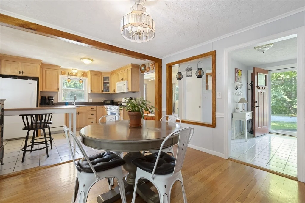 Photo of 5 Whiting Ave