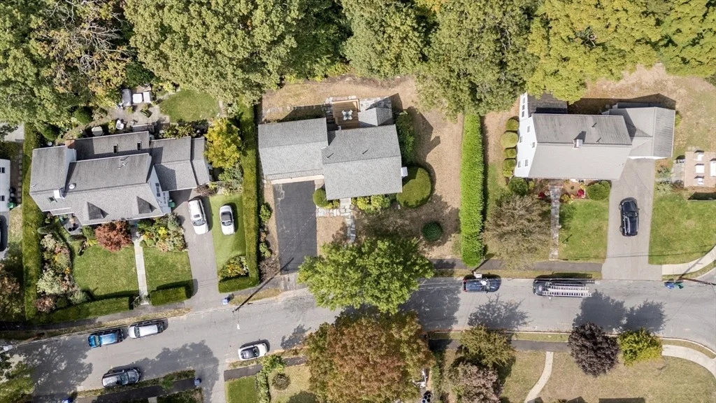 Photo of 11 Grayson Ln