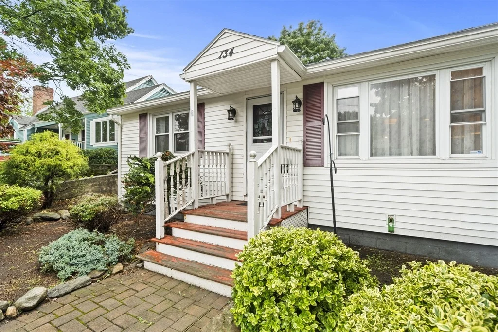 Photo of 134 Marshall Ave