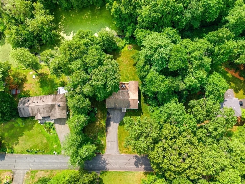 Photo of 18 Stone Dr