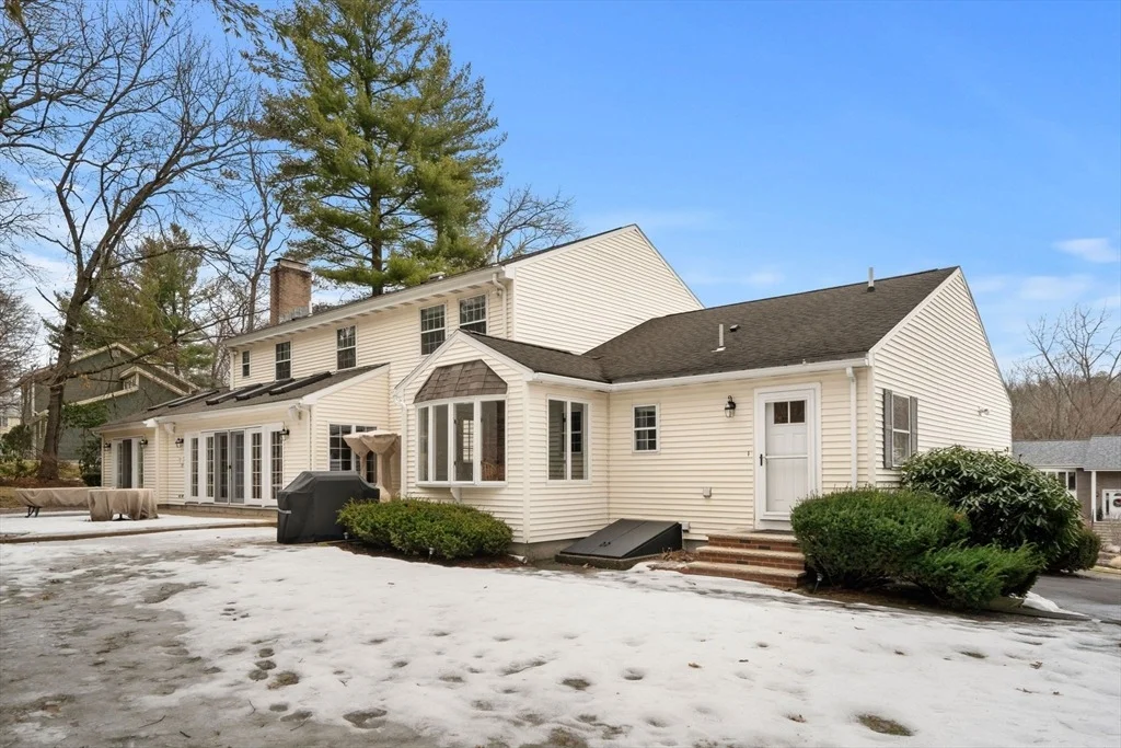 Photo of 31 Coolidge Road