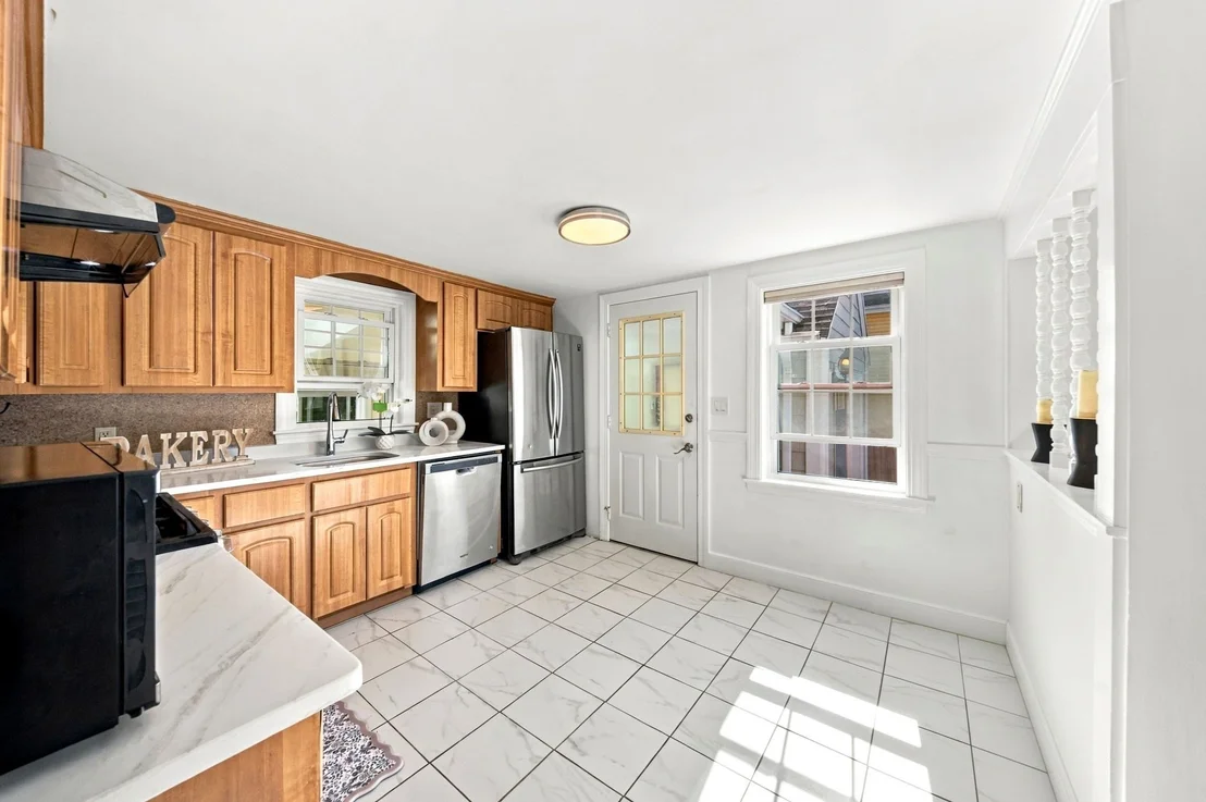 Photo of 147 Elmlawn Rd