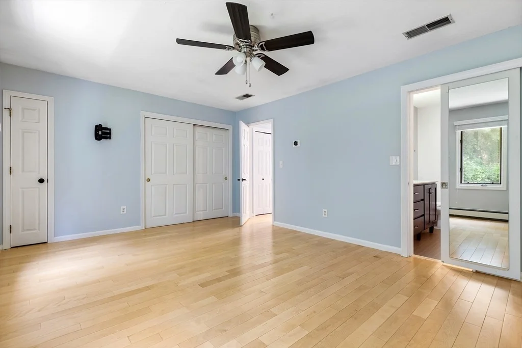 Photo of Unit 5D at 84 Walpole St