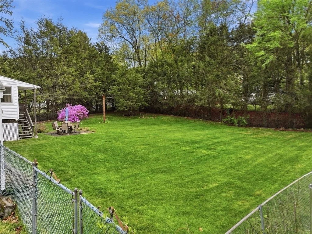 Photo of 596 Elm St
